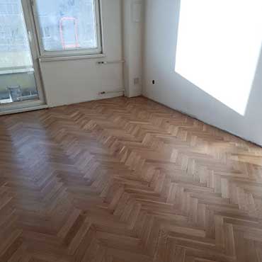 Renovácia parkiet v Leviciach – Tekovská 4